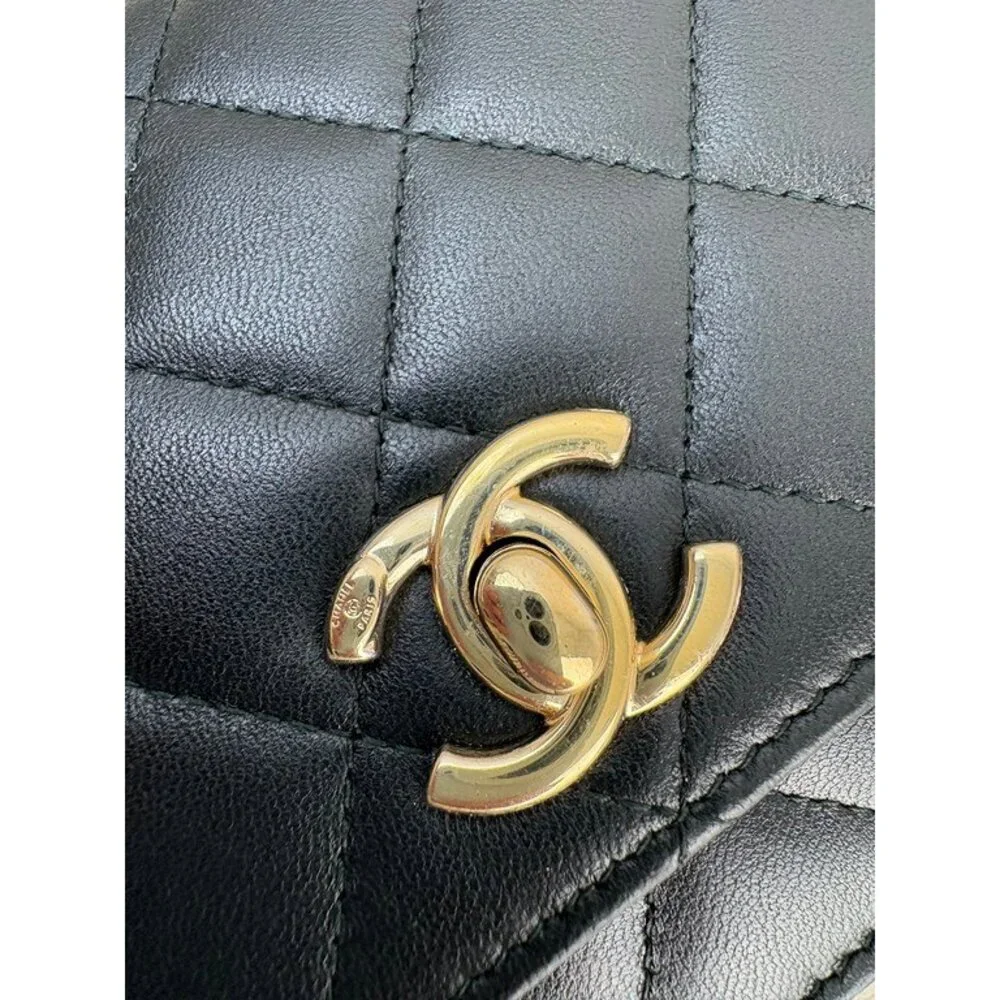 CHANEL Black Lambskin Trendy CC Wallet on Chain GHW